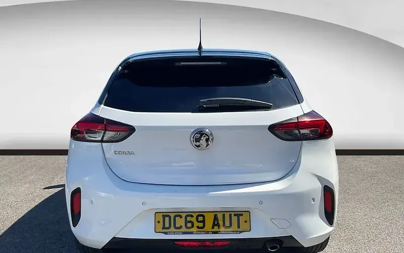 Second-hand Vauxhall Corsa SRi 101 CP (74 kW) 2020 Alb Hatchback