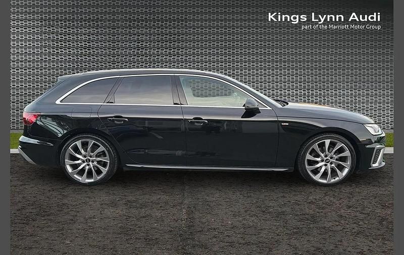 Used Audi A4 S-Line 147 HP (108 kW) 2023 Black Estate