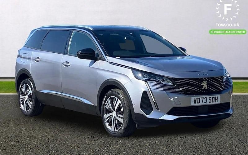 Begagnad Peugeot 5008 Allure+ 131 HK (96 kW) 2023 SUV