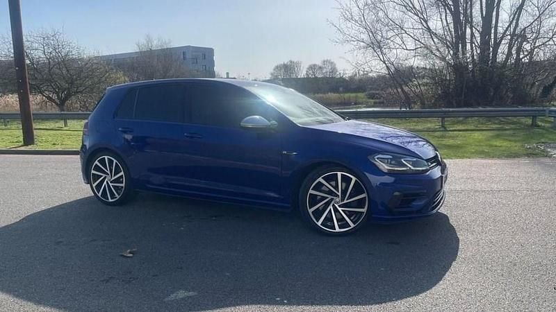 Used VW Golf VII R 300 HP (220 kW) 2019 Blue Hatchback