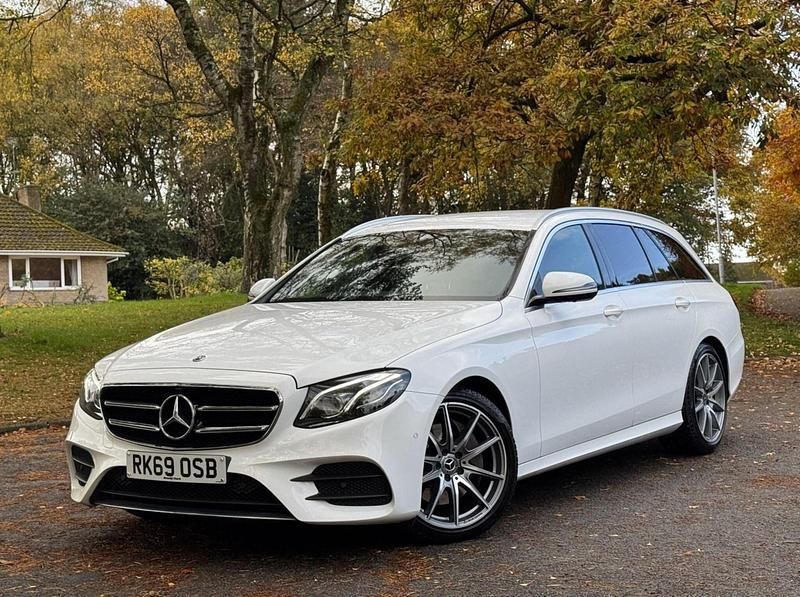 White Used 2019 Mercedes E220 AMG line Estate | £18,995 (Fair price) - Image 1/4