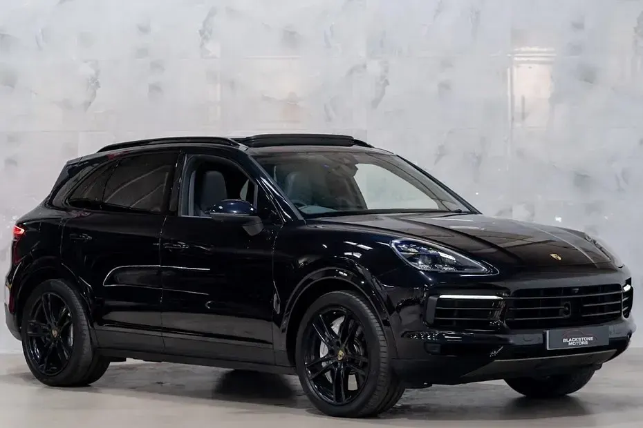 Used Porsche Cayenne 441 HP (324 kW) 2018 SUV