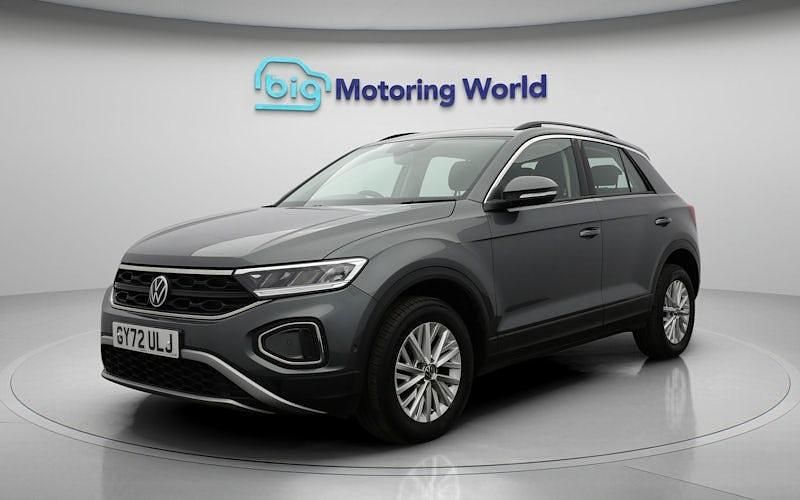 Used VW T-Roc Life 110 HP (80 kW) 2024 SUV
