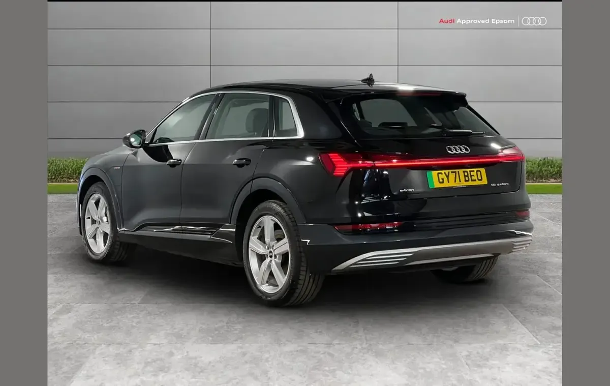 Used Audi e-tron Advanced 300 kW (408 HP) 2022 Black SUV