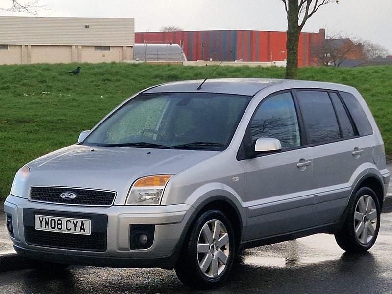 Used Ford Fusion 2008 Silver Hatchback