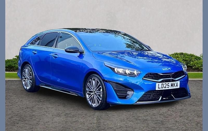 Blue Used 2025 Kia ProCeed GT-Line S Estate | £24,735 (A bit pricey) - Image 1/4