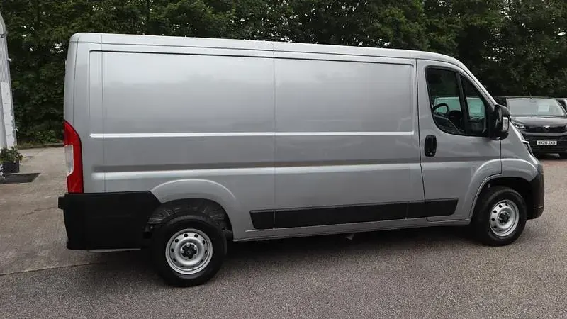 New Citroën Relay 2026 Grey Van