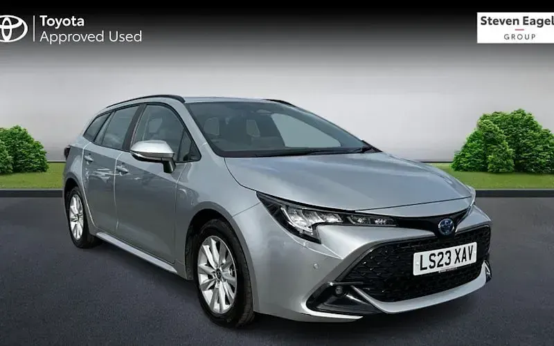 Used Toyota Corolla 140 HP (102 kW) 2026 Estate