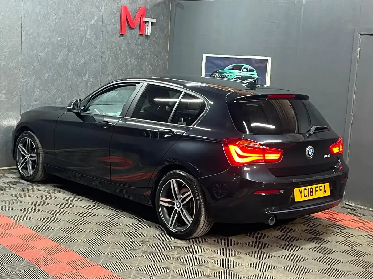 Used BMW 116 Sport Line 2018 Black Hatchback