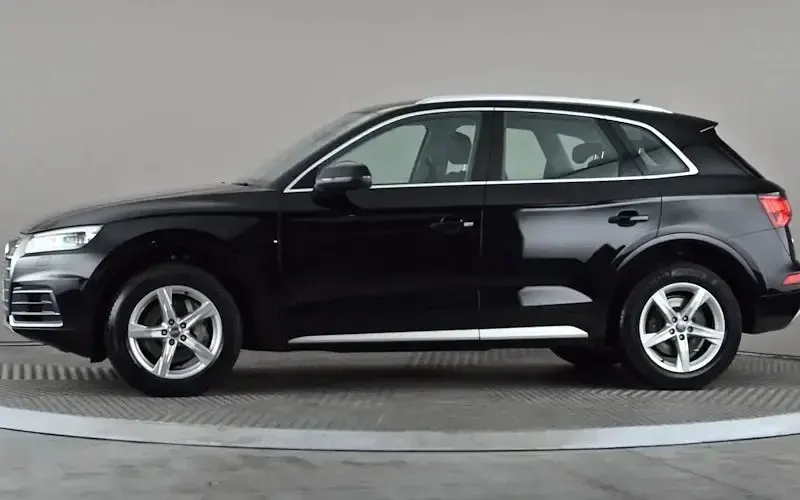 Used Audi Q5 Sport 190 HP (139 kW) 2019 Black SUV