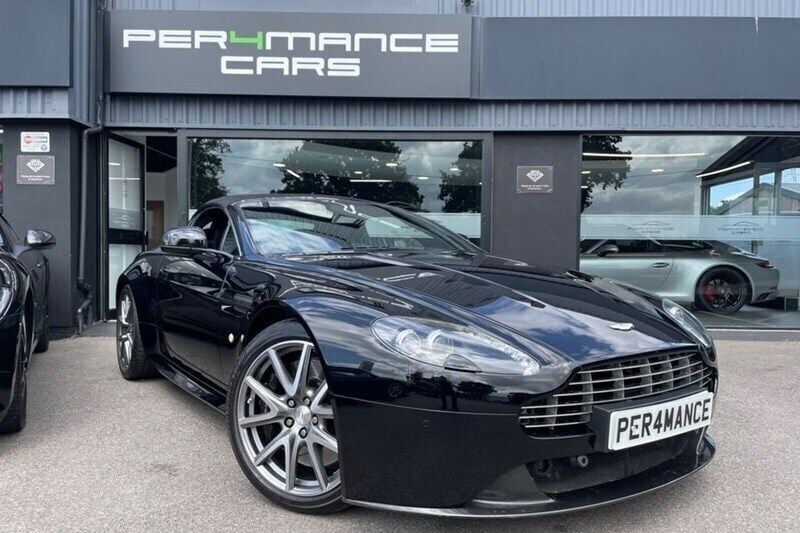 Used 2012 Aston Martin Vantage Coupe | £45,990 (Expensive) - Image 1/1