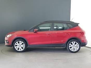 Used Seat Arona SE Technology 95 HP (69 kW) 2017 Red SUV