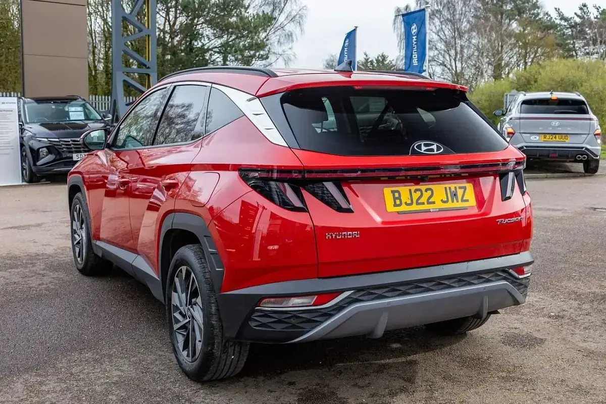 Second-hand Hyundai Tucson Premium 150 CP (110 kW) 2022 Roșu SUV