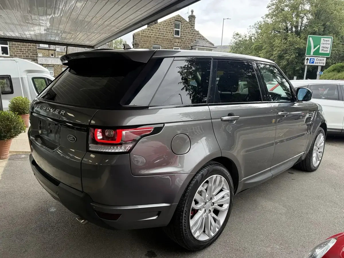 Used Land Rover Range Rover Autobiography Dynamic 339 HP (249 kW) 2016 Grey SUV