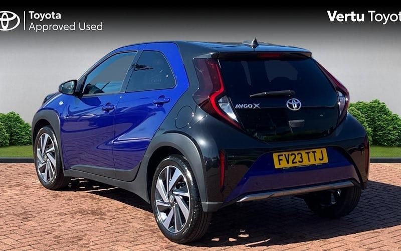 Used Toyota Aygo X 72 HP (52 kW) 2025 SUV