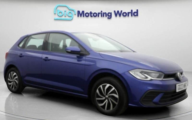 Used 2025 VW Polo Life Hatchback | £12,600 (Super price) - Image 1/4