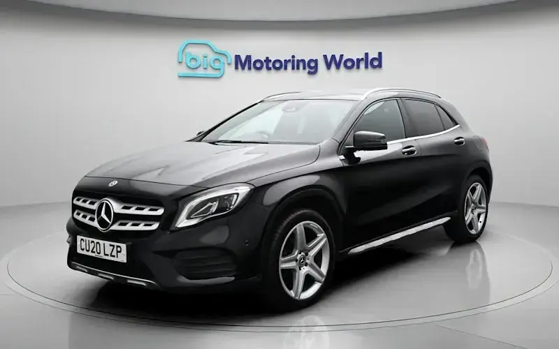 Used Mercedes GLA200 AMG line 156 HP (114 kW) 2020 Black SUV
