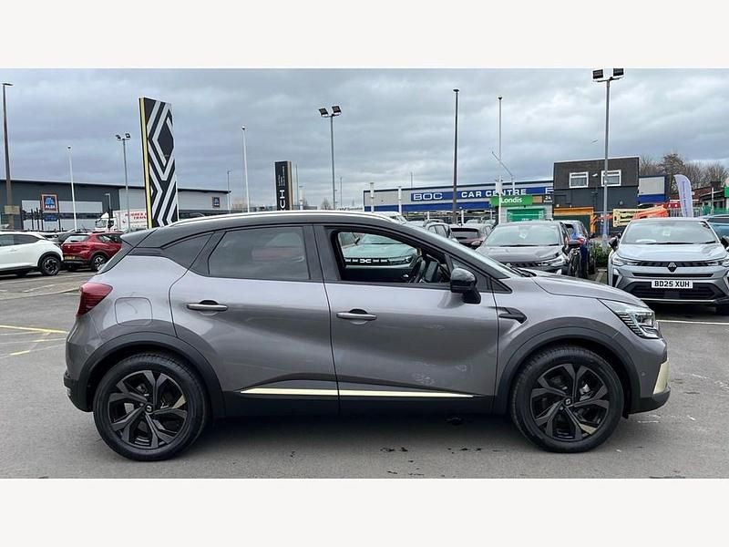 Used Renault Captur Bose Edition 142 HP (104 kW) 2023 Grey  SUV