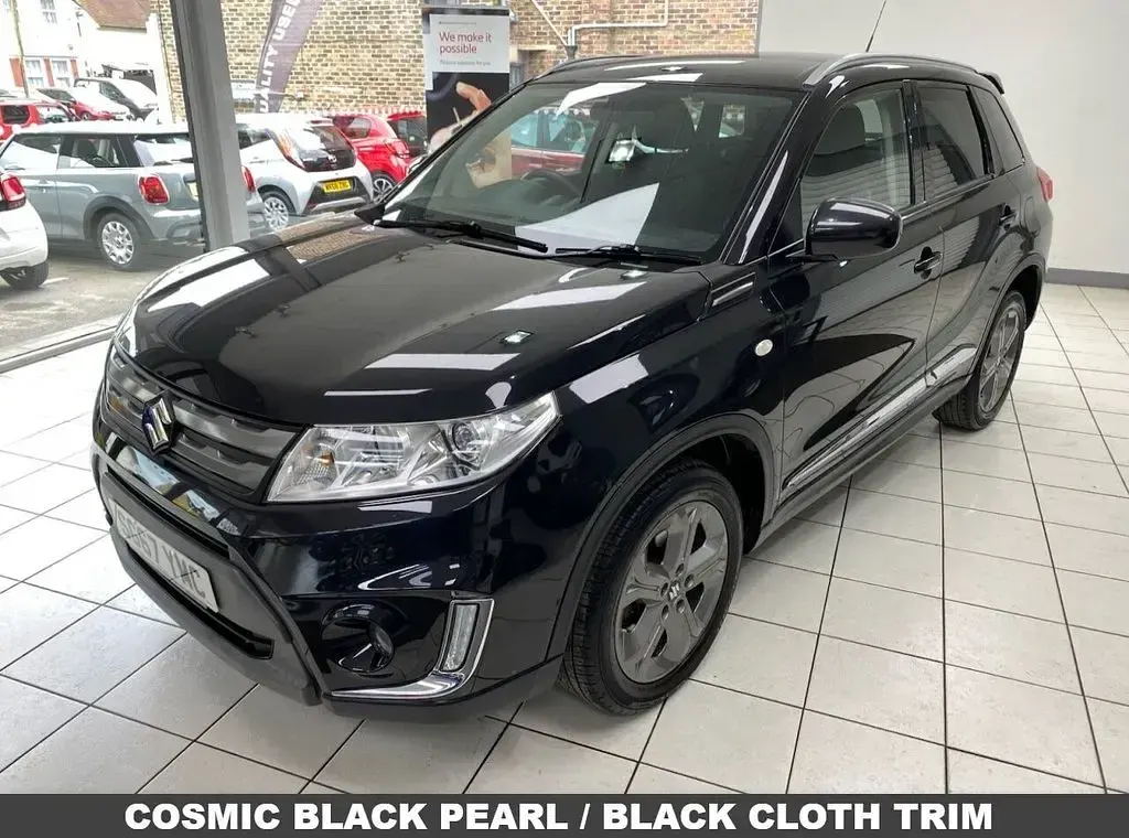 Used Suzuki Vitara SZ-T 120 HP (88 kW) 2017 Black SUV