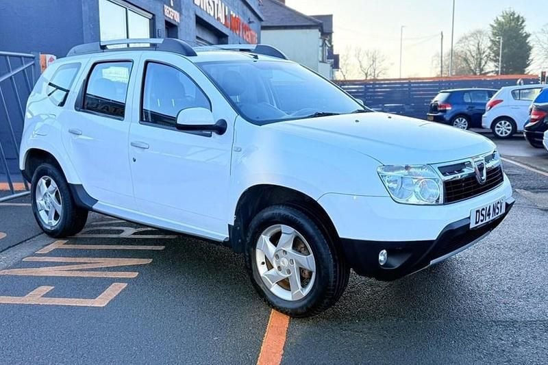Used 2014 Dacia Duster Lauréate Estate | £3,995 (Good price) - Image 1/1