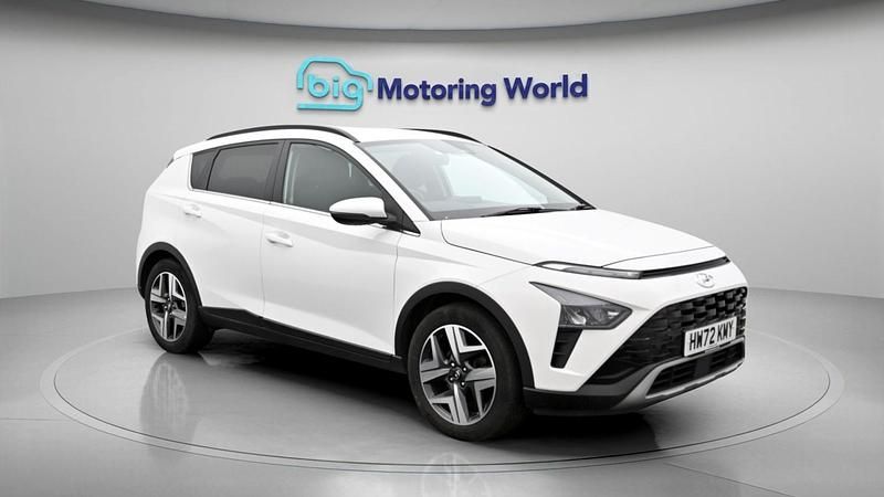 Used Hyundai Bayon Premium 101 HP (74 kW) 2023 White SUV