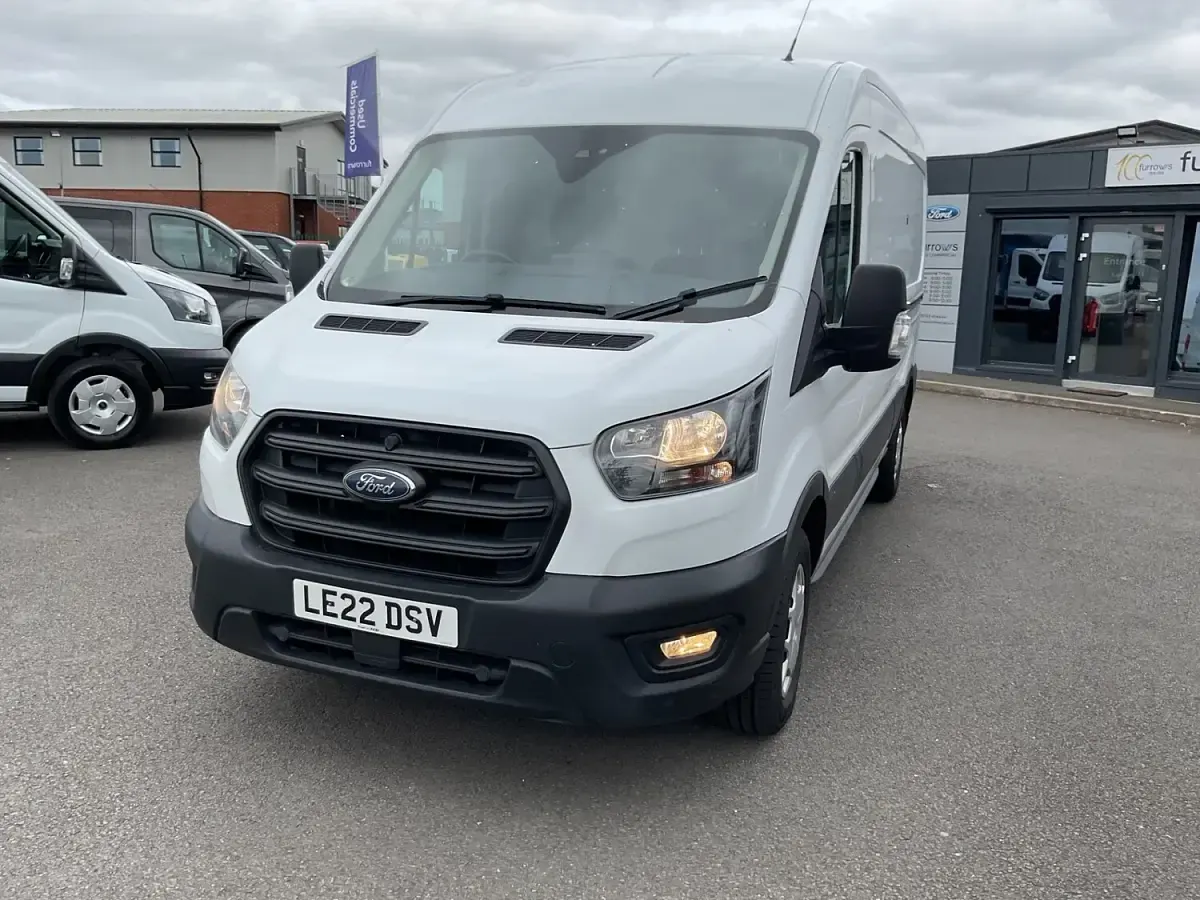 Used Ford Transit Trend 130 HP (95 kW) 2022 White Van