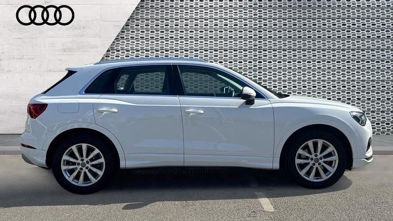 Used Audi Q3 Sport 150 HP (110 kW) 2019 White SUV