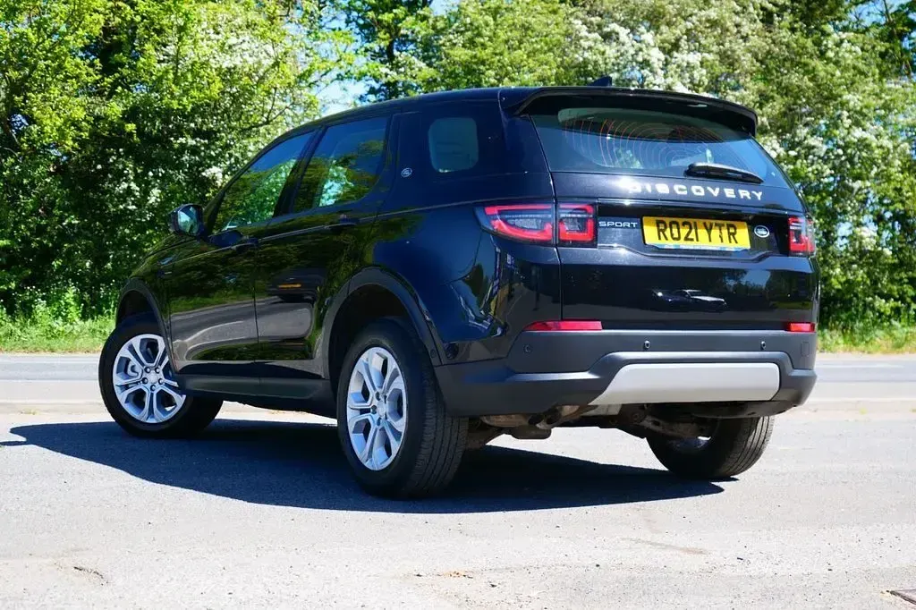 Gebraucht Land Rover Discovery Sport S 163 PS (119 kW) 2021 Schwarz SUV