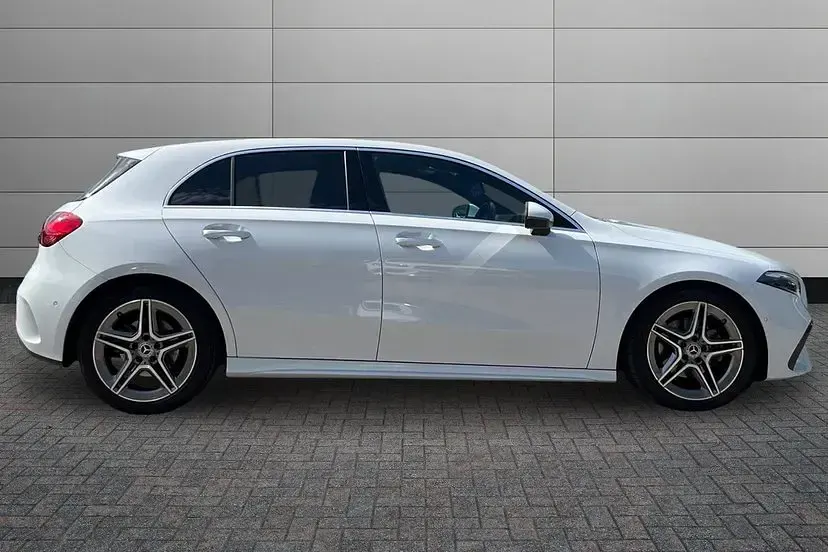 Used Mercedes A200 Executive 175 HP (128 kW) 2023 Digital white Hatchback