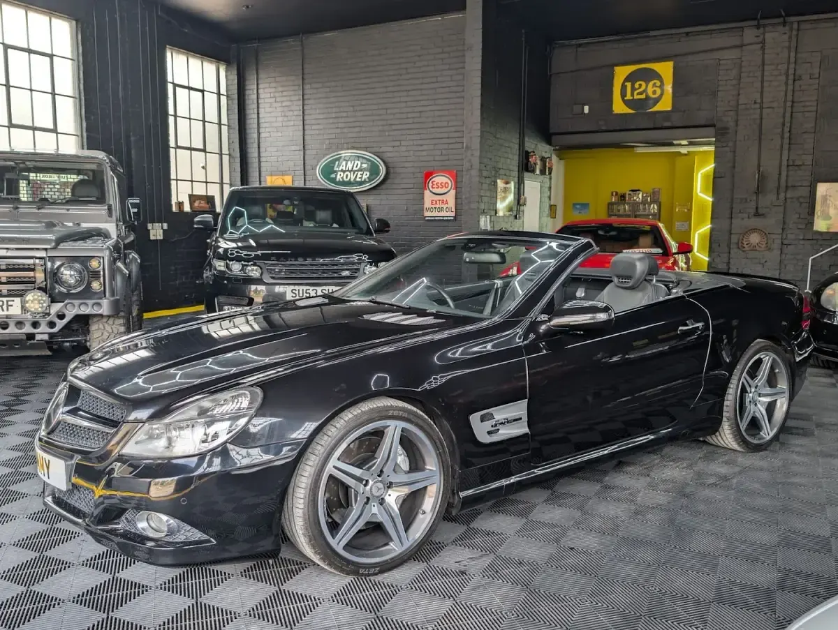 Used Mercedes SL500 2010 Black Cabriolet