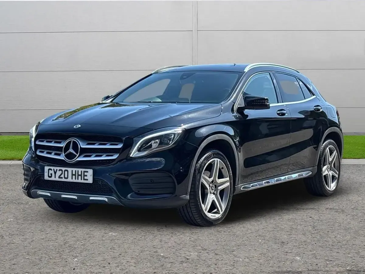 Used Mercedes GLA180 AMG line 120 HP (88 kW) 2020 Black SUV
