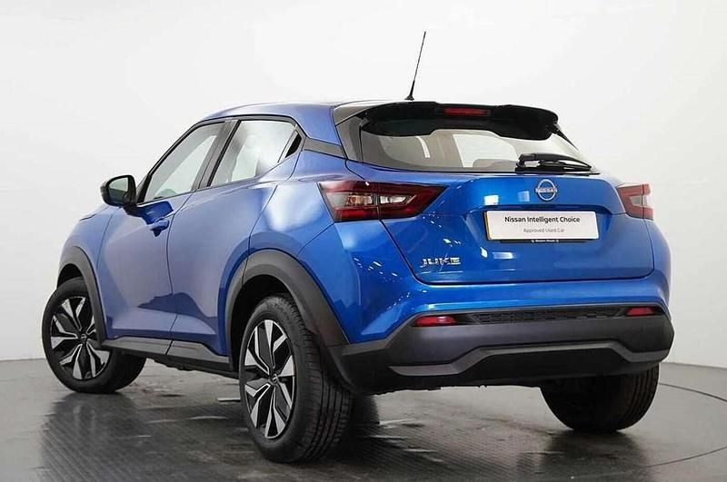 Used Nissan Juke Acenta 112 HP (82 kW) 2023 Blue SUV