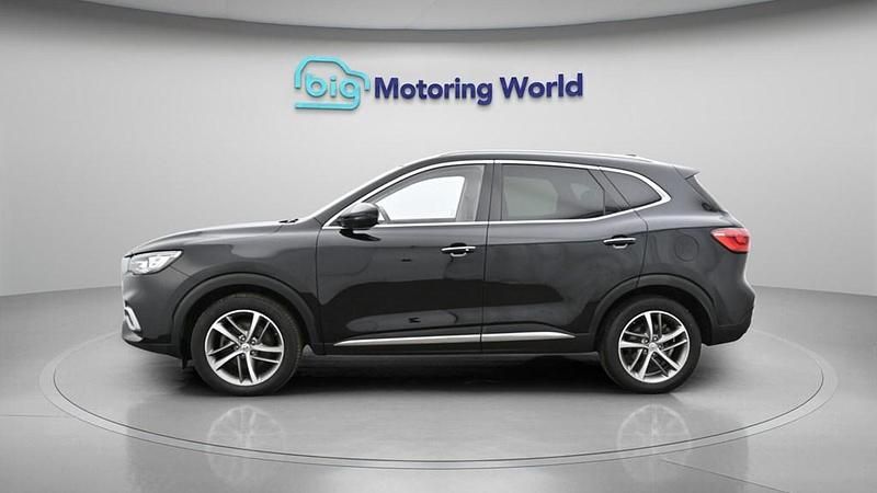 Used MG HS 2023 Black SUV