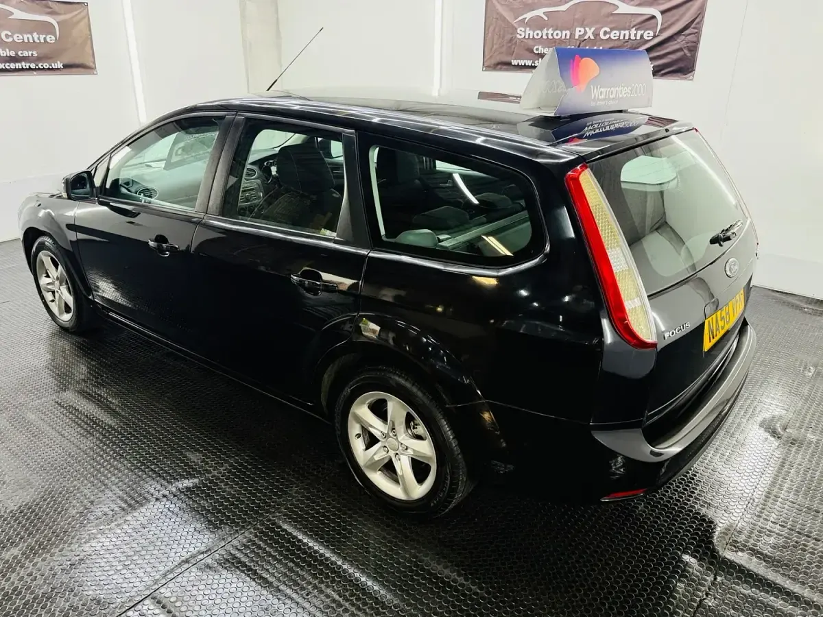 Used Ford Focus Zetec 2008 Black Estate