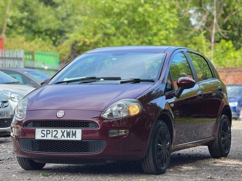 Red Used 2012 Fiat Punto Pop Hatchback | £1,950 (Fair price) - Image 1/4