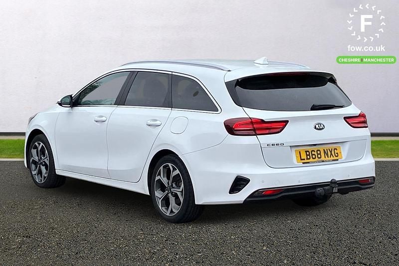 Usado Kia Ceed 2019 Branco Citadino