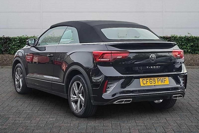 Usado VW T-Roc R-line 150 HP (110 kW) 2022 Preto SUV