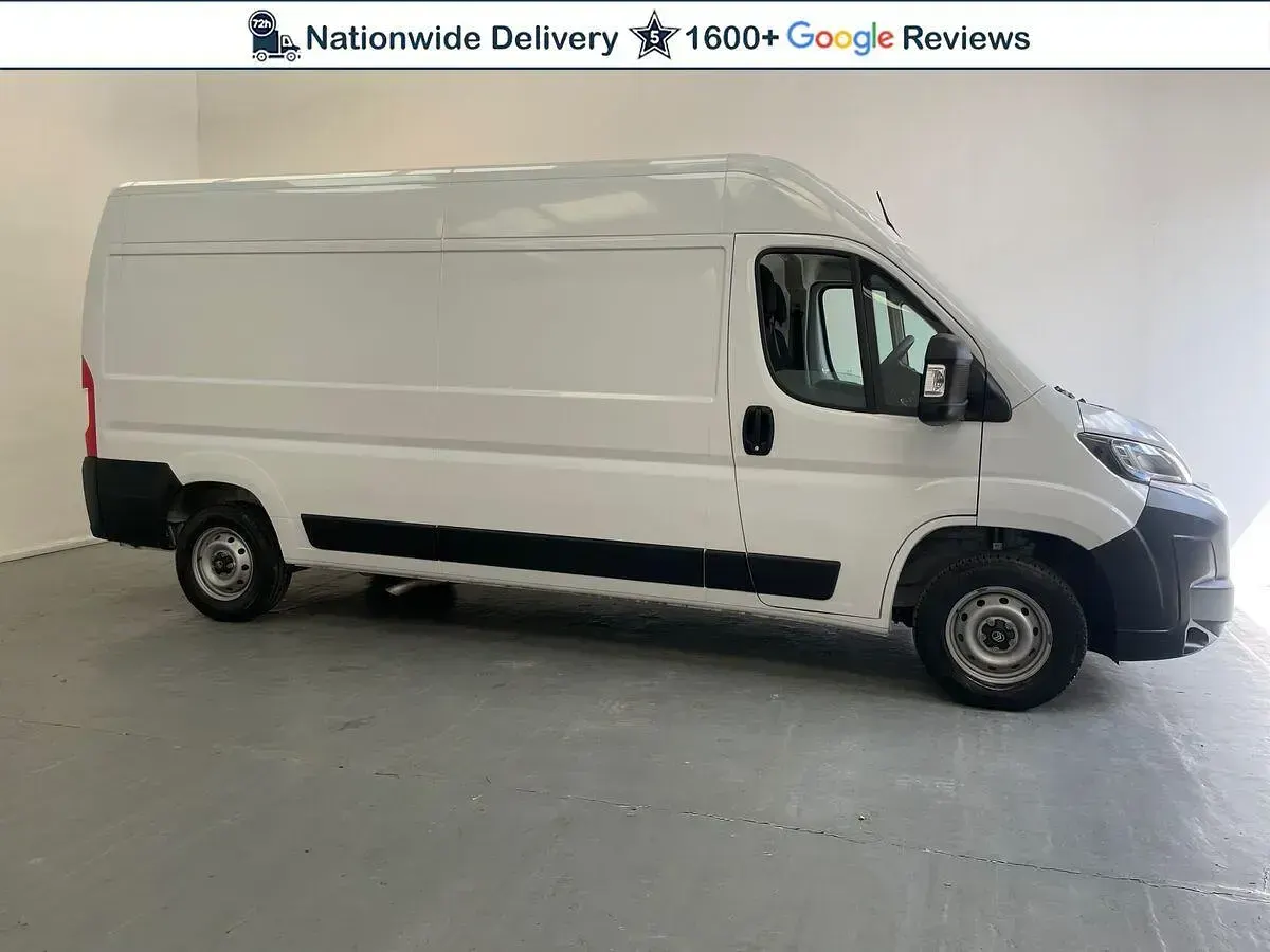 Used Citroën Relay 140 HP (102 kW) 2025 White Van