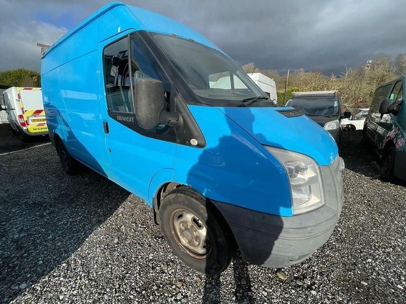 Used Ford Transit 125 HP (91 kW) 2013 Blue Van
