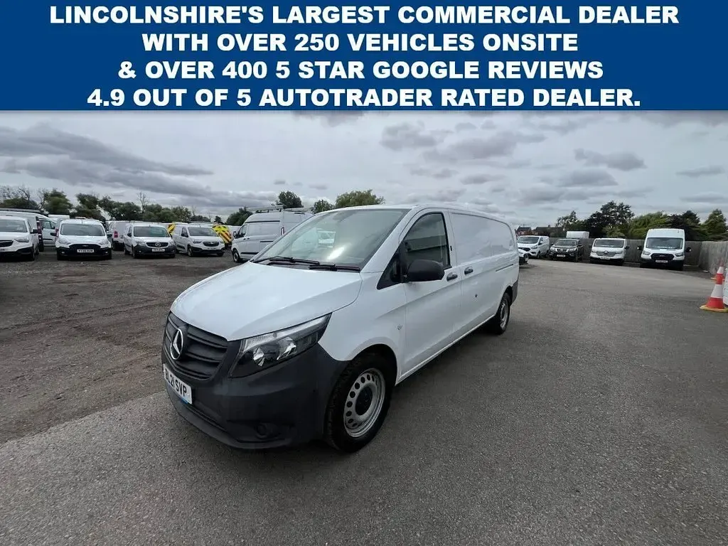 Used Mercedes Vito Progressive 134 HP (98 kW) 2021 White Van
