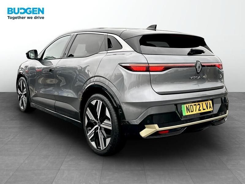 Used Renault Megane E-Tech 160 kW (218 HP) 2022 Grey/black Hatchback