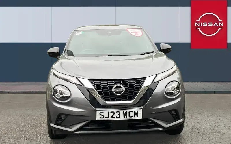 Used Nissan Juke Tekna 114 HP (83 kW) 2023 Grey SUV