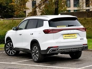 New Chery Tiggo 8 326 HP (239 kW) 2025 White SUV