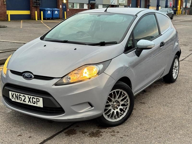 Used Ford Fiesta 2012 Silver Hatchback
