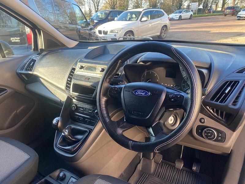 Used Ford Transit Connect 75 HP (55 kW) 2021 White MPV