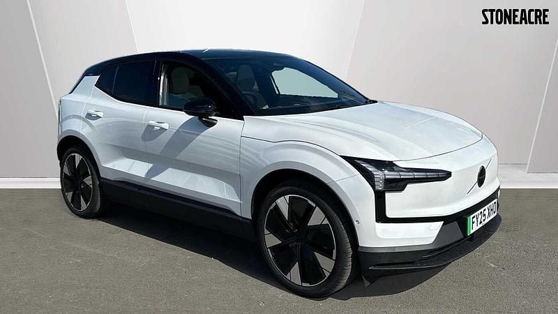 White New 2025 Volvo EX30 Ultra SUV | £31,926 (Good price) - Image 1/3