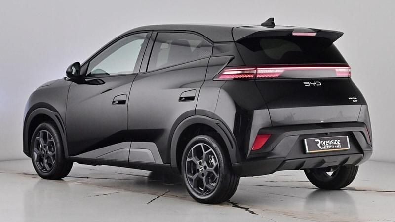 Used BYD Dolphin Comfort 114 kW (156 HP) 2025 Black Hatchback