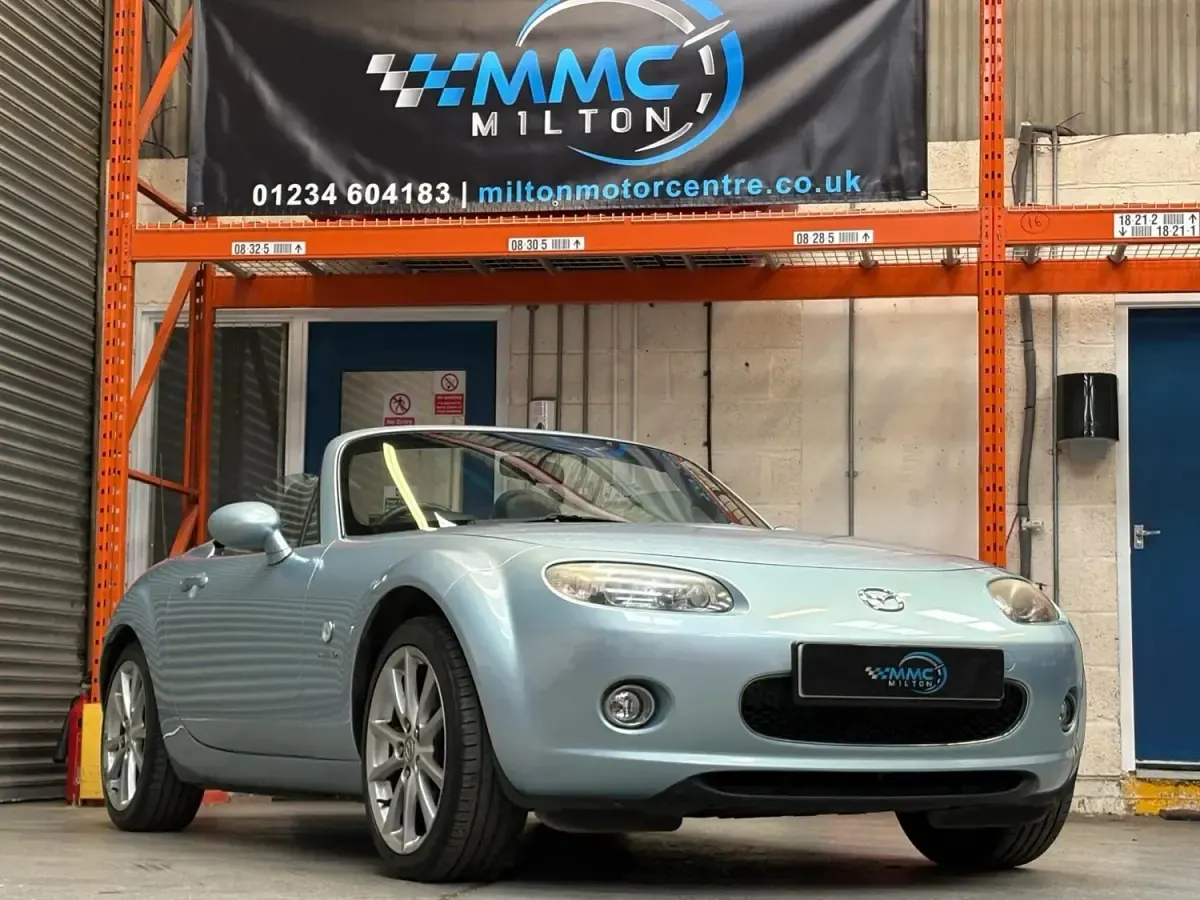 Begagnad Mazda MX5 2008 Blå Cab