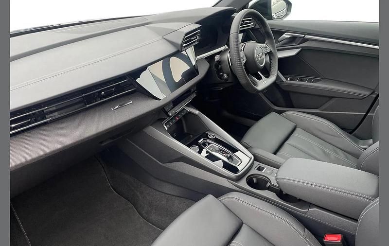 Used Audi A3 e-tron Black Edition 200 HP (147 kW) 2025 Black Hatchback