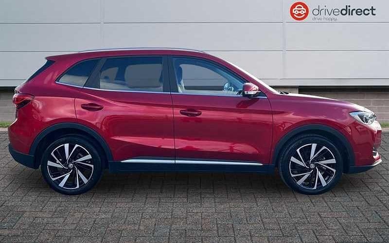 Used MG ZS Trophy 196 HP (144 kW) 2024 Red SUV